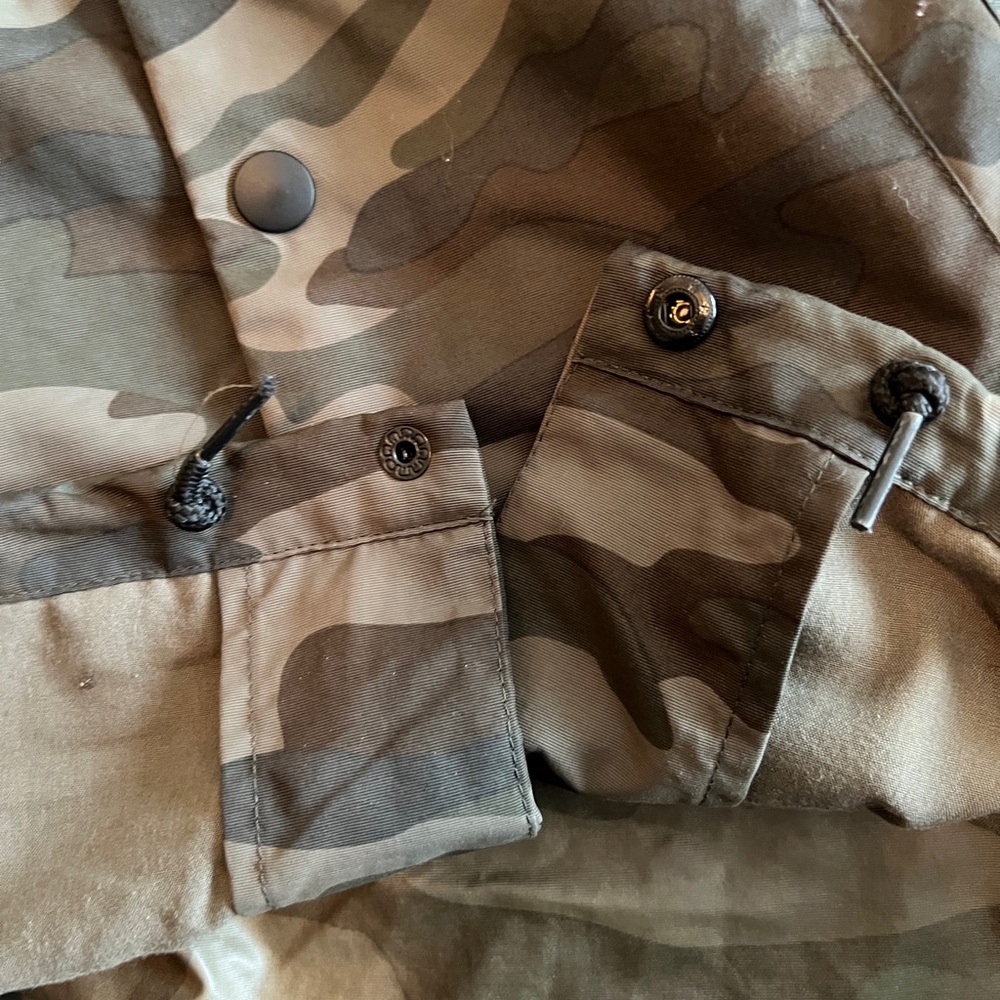 Independent Trading Company WATER RESISTANT HOODED WINDBREAKER COACHES JACKET - Picture 5 of 8